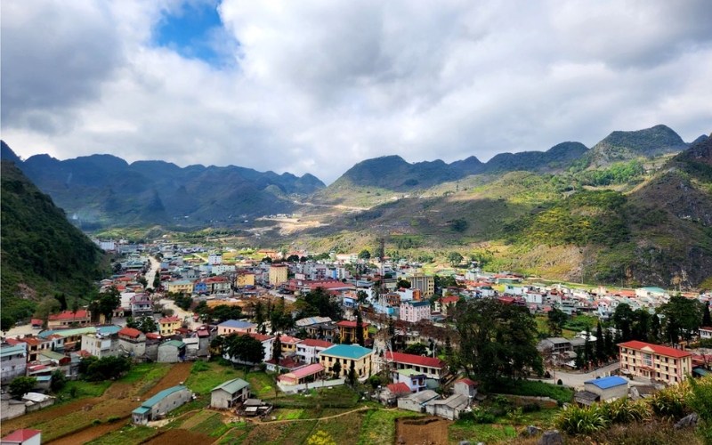 Từ Mèo Vạc đến Du Già